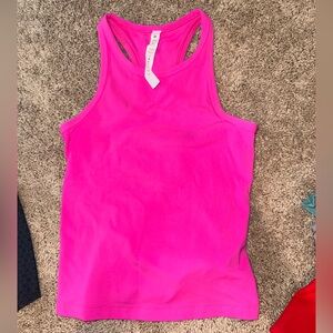 Lululemon top size 6